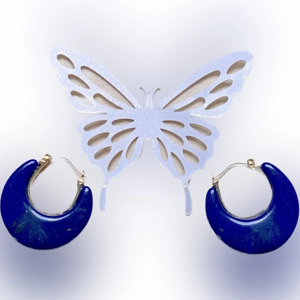 🦋Cobalt Blue with Marbled Brown Swirls Gold Tone Hoop Earrings by Cookie Lee - Picture 5 of 5